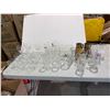 Image 1 : Assorted beverage glasses