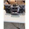 Image 1 : RCA shelf stereo five disc changer
