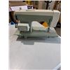 Image 1 : Kenmore sewing machine