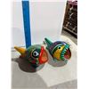 Image 1 : Fish sponge holders