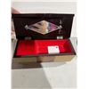 Image 2 : Vintage lacquer, musical jewelry box