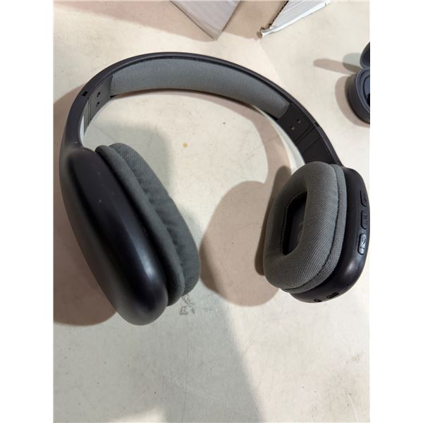 Brookstone wireless headphones