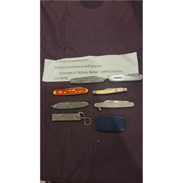8 small pocket knives