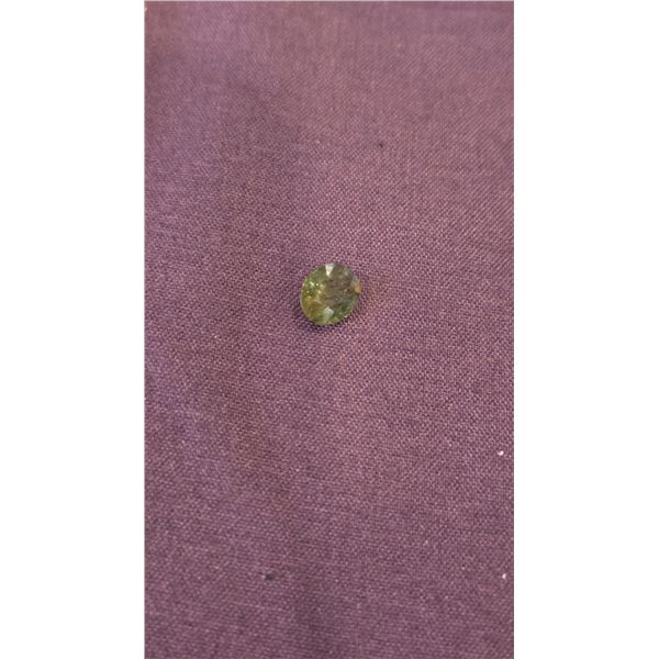 1.04ct Green Sapphire stone