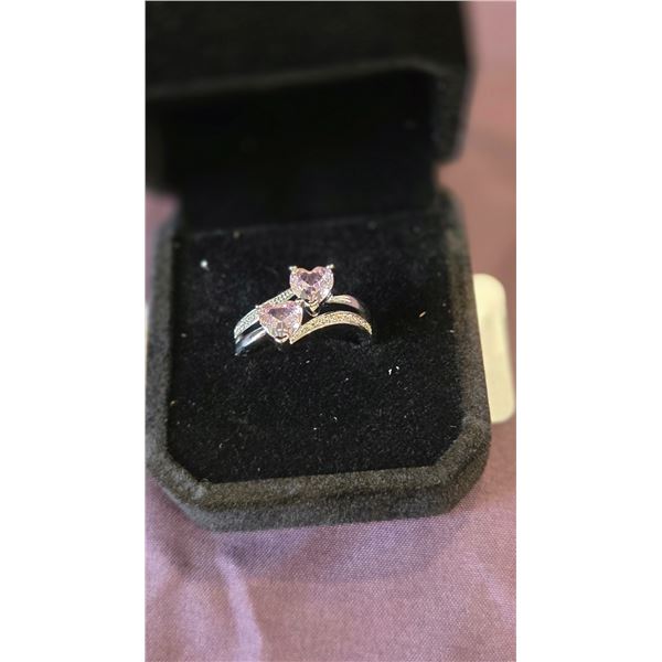 1.0ct Pink heart ring - Size 7