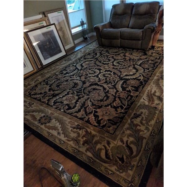 Area carpet