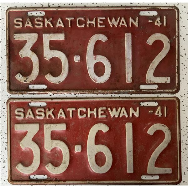 1941 Saskatchewan Matched License Plates