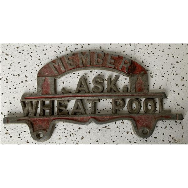 Saskatchewan Wheat Pool License Plate Topper