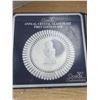 Image 3 : (6) 1978 First Edition Goebel Annual Crystal Glass Plate and (1) 1976 Wedgwood Christmas Plate