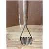 Image 7 : Basket Full of Vintage Kitchen Supplies
