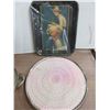 Image 3 : (3) Trays and Lazy Susan