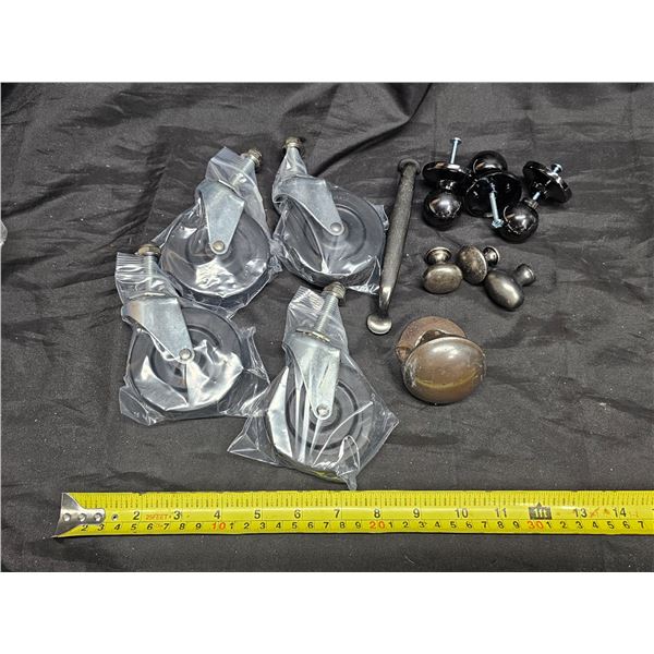 (4) Castors & Assorted Hardware Lot