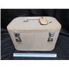 Image 2 : 1950 Make Up Luggage- travel card