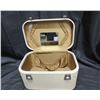 Image 3 : 1950 Make Up Luggage- travel card