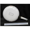 Image 7 : New- MIKASA Porc. Fry Pan