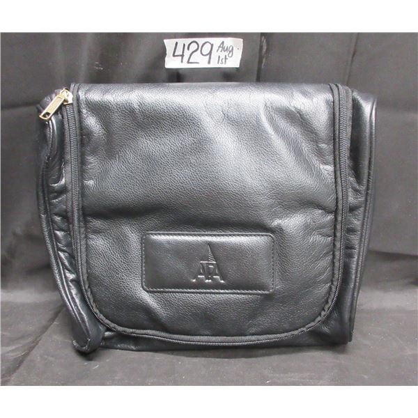 Mans Travel case, Black with zipper