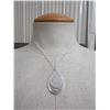 Image 3 : Fine Filigree Pendant Neckjlace and Earring Set Sliver Stone