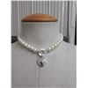 Image 2 : Gloria Pearlesque Heart Charm Necklace