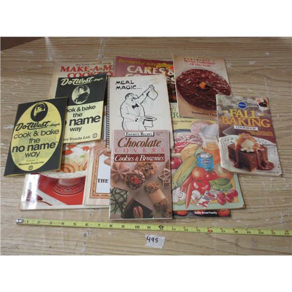 Lots of Homemakers Recipe Cook Books