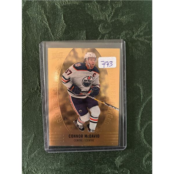 Connor McDavid - Gold Etchings Card