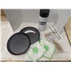 Image 1 : Kitchenware, cake pans, thermos, etc