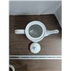 Image 6 : Porcelain coffee pot, "Royal Heritage Prestige", *cracks*see images*