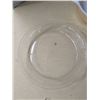Image 2 : 2 Vintage Pyrex pie plates with vintage Fire King casserole dish