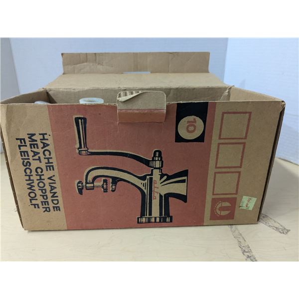 Vintage meat grinder/chopper, in original box