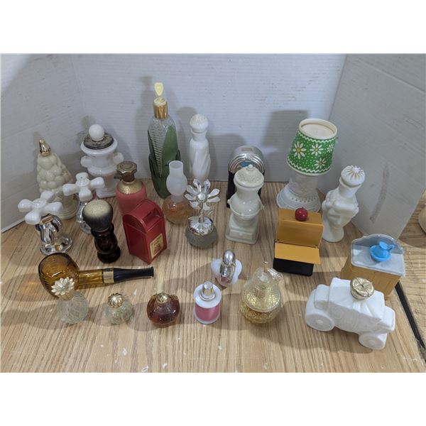 Vintage Avon perfume bottles, mixed
