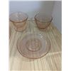 Image 2 : Vintage pink depression glass plates