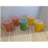 Image 1 : 5 vintage fireking mugs