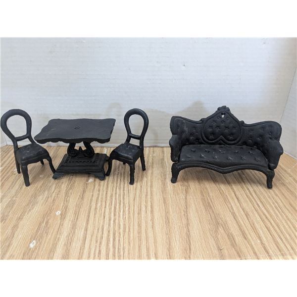 Mini cast iron furniture