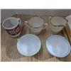 Image 3 : Vintage pyrex and fire king dishes