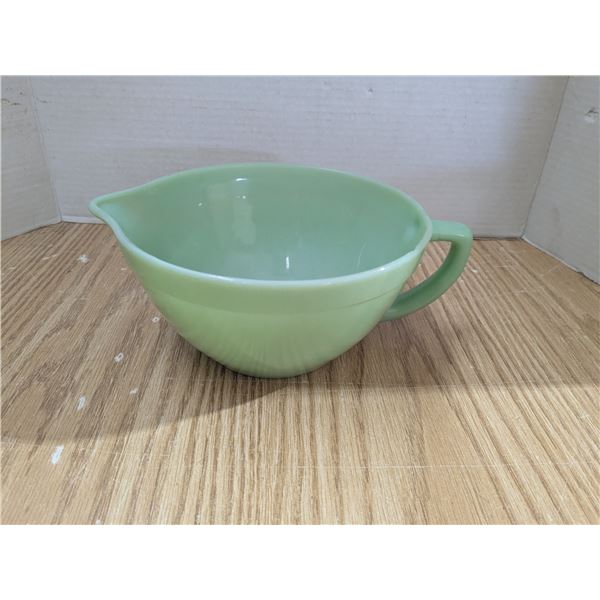Vintage Fireking batter bowl