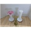 Image 2 : 3 mixed style vases