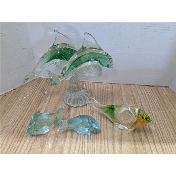 4 glass sculptures, swan and birds