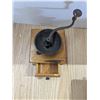 Image 2 : Vintage hand crank coffee grinder