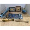 Image 1 : Mixed lot, Décor, yardsticks, etc