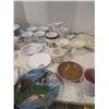Image 3 : Mixed dishes, décor, china etc,