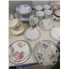 Image 4 : Mixed dishes, décor, china etc,