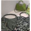 Image 3 : 5 green purses