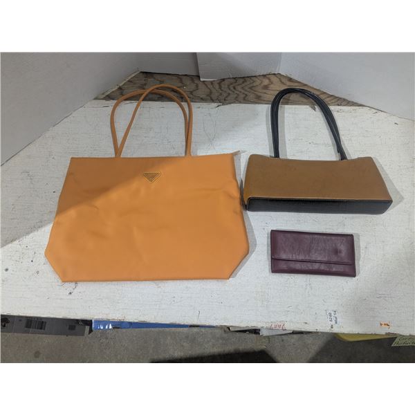 2 purses, one wallet