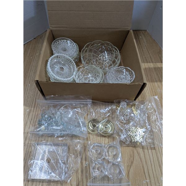 Box of crystal/glass lamp parts
