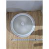 Image 2 : Light fixture