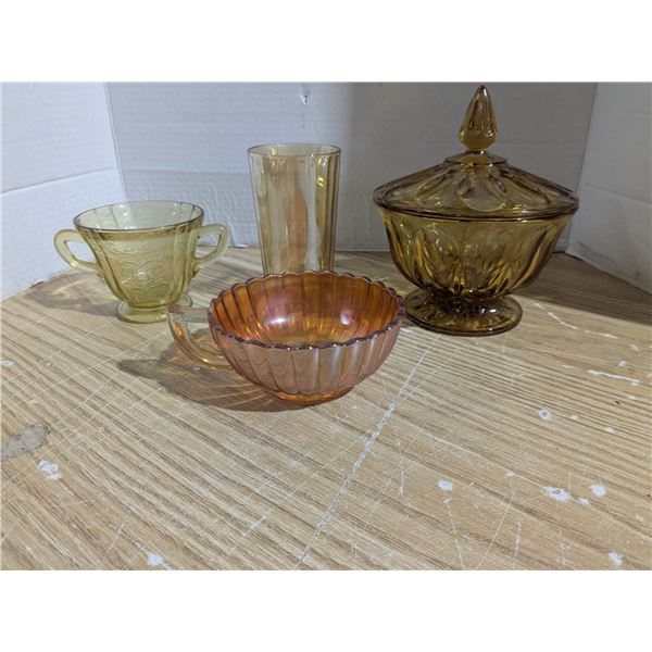 Brown/amber glass dishes