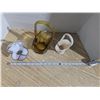 Image 2 : 3 glass miniature bridal baskets