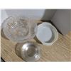 Image 2 : Clear glass fruit bowl and saucers, with vintage fireking