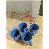Image 2 : Clear glass dishes with coffee cups