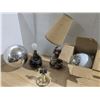 Image 1 : Lamps and light fixtures