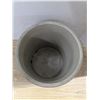 Image 2 : Medalta 1 gallon crock, no cracks or chips